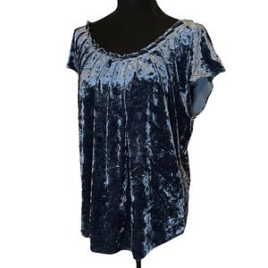 NWT LC Lauren Conrad Crushed Velvet Flow Top